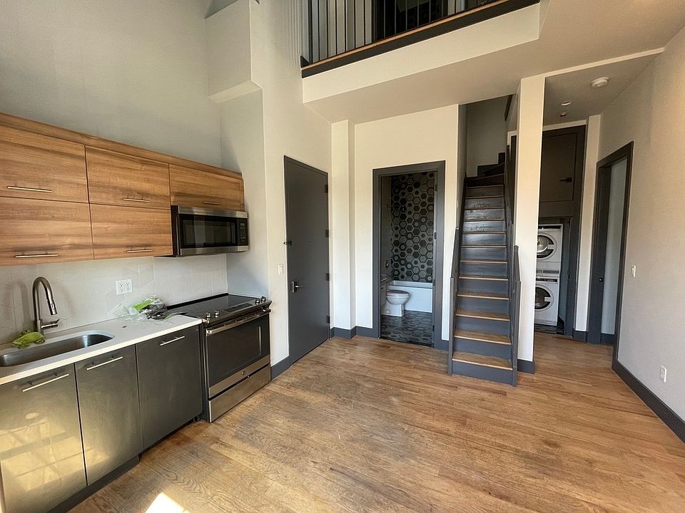 1st image of 85 Humboldt St #4D