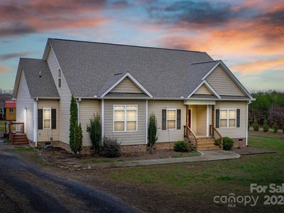 7838 Oren Stephens Rd, Hickory, NC, 28602