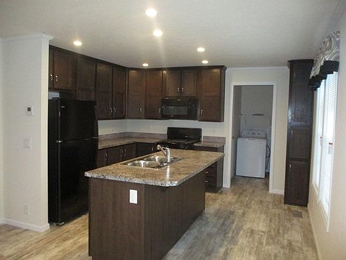 1st image of 238 Roosevelt Dr