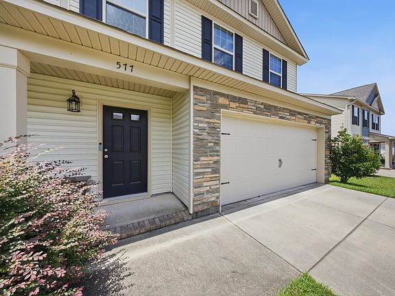 4th image of 577 Teaberry Dr