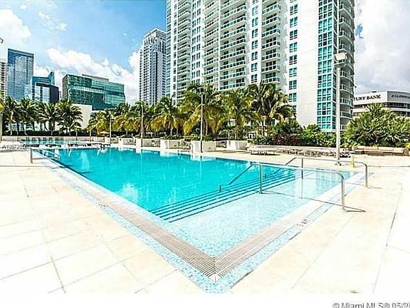 3rd image of 950 Brickell Bay Dr APT 3806