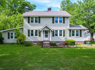 305 W Nimisila Rd, Akron, OH 44319