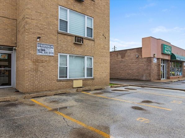 415 S Maple Ave APT 402, Oak Park, IL 60302