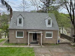 293 Greenlee Rd, Pittsburgh, PA 15227