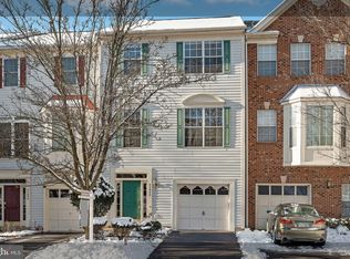 21627 Kings Crossing Ter, Ashburn, VA