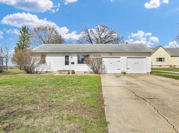 341 W Spruce St, Paxton, IL 60957