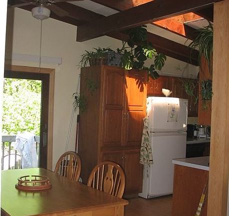 Eat-in & Kitchen