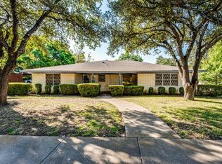928 Dogwood Trl, Lancaster, TX 75146