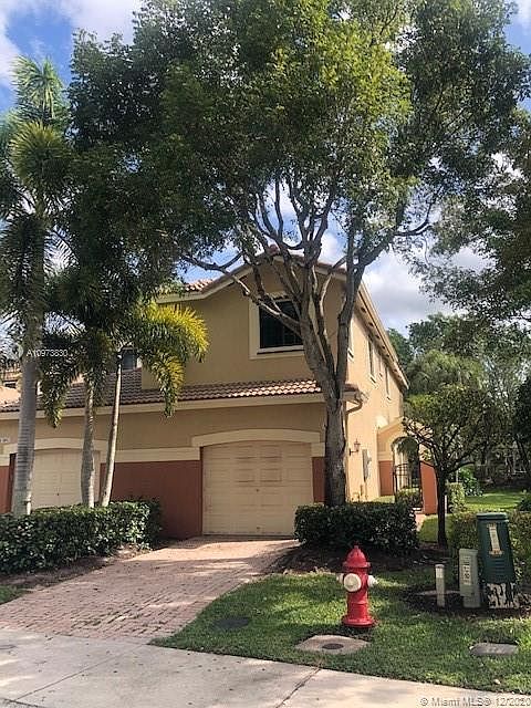 1st image of 4302 Vineyard Cir #4302