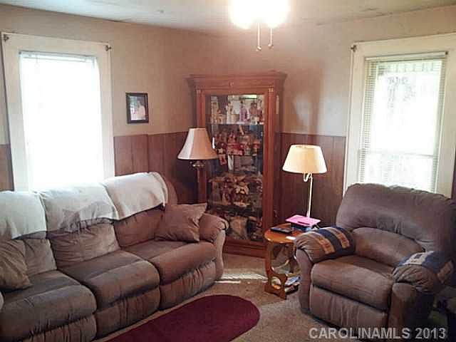 1st image of 1306 Ash St