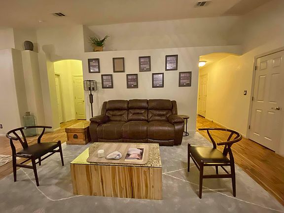 5th image of 114 Sea Breeze Ln