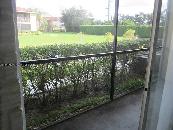 3rd image of 1285 SW 46th Ave APT 2707