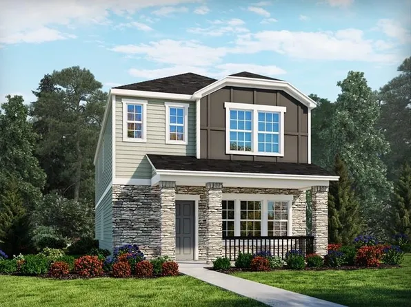 605 Cedar Knoll Cir, Pineville, NC 28134