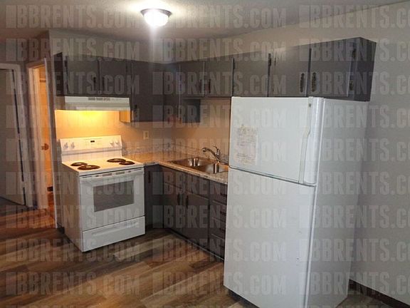 4th image of 735 Trumbull St APT 7