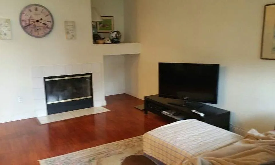 276 Wildrose Cmn #3