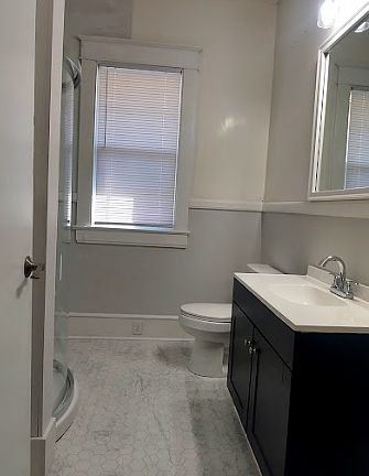 5th image of 509 W 3rd St