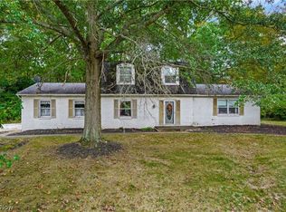 8477 Glennridge Ave NW, Clinton, OH 44216