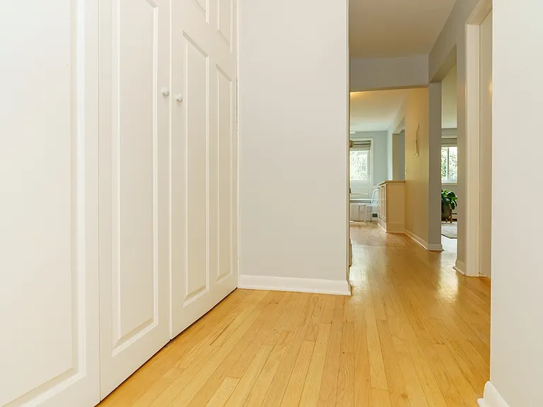1929 Harrison St #3D — Photo 8