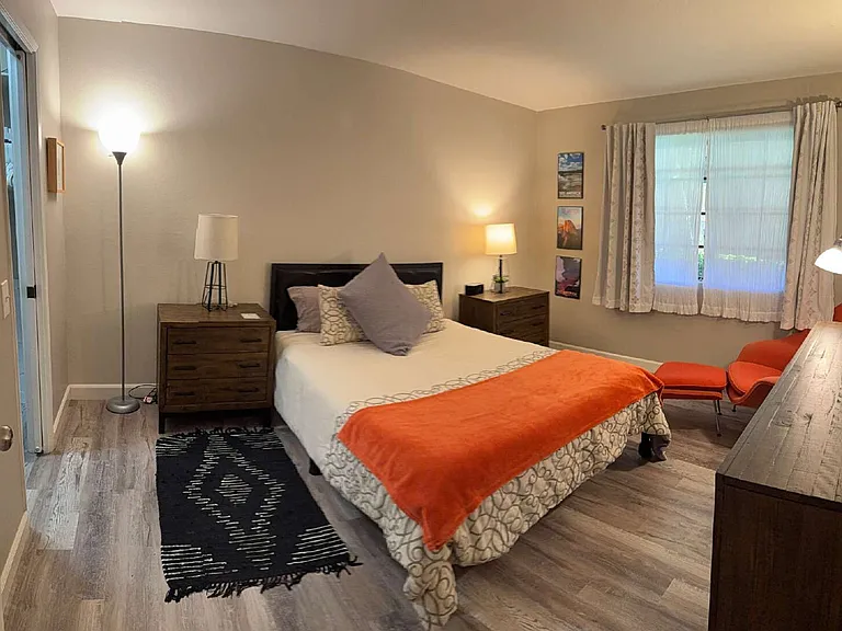 8840 Villa La Jolla Dr #221 — Photo 6
