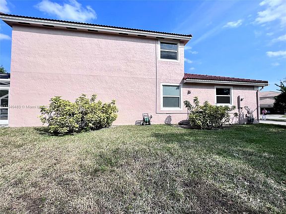 5th image of 13835 NW 11th St