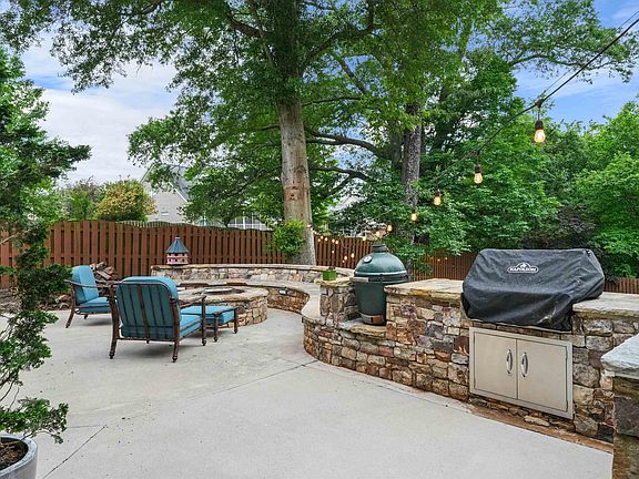 5th image of 205 Placid Forest Ct