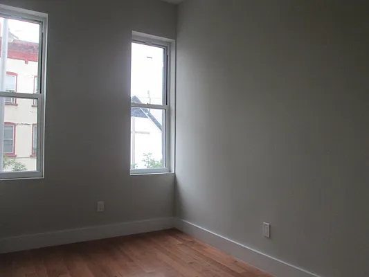 Rented by The Hamilton Group | media 36