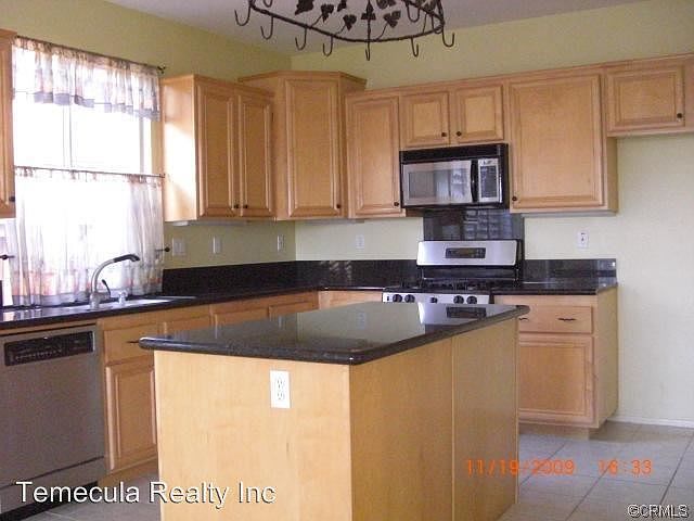 2nd image of 33011 Valence Ct