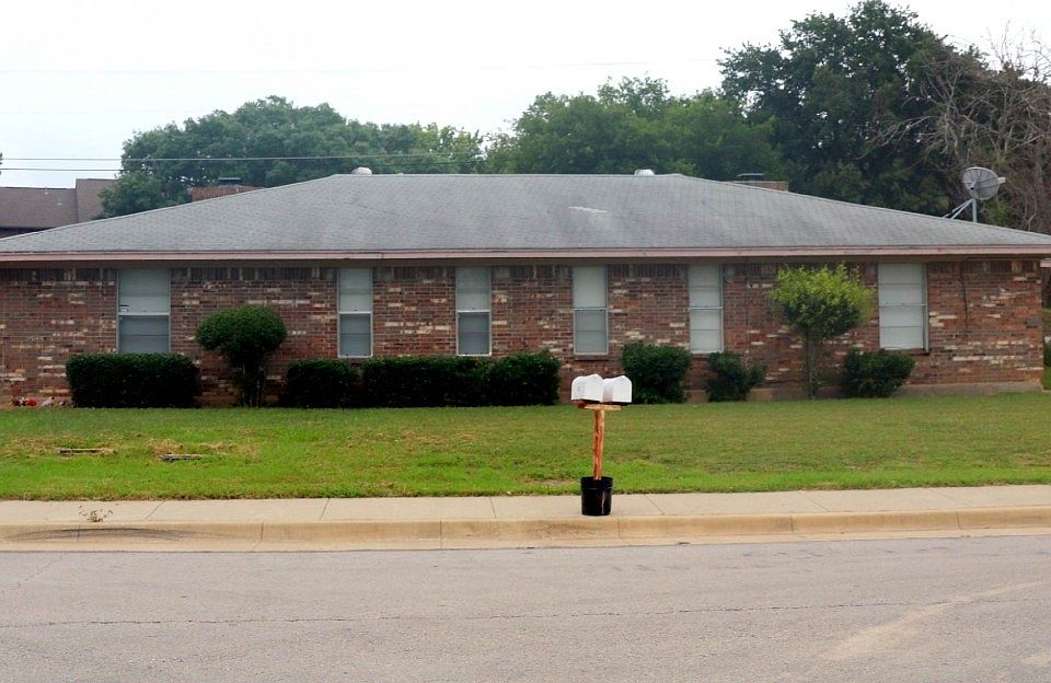 1st image of 1434 Deborah Ave