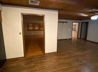 2014 E Holly Ct, Springfield, MO 65804