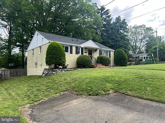 2nd image of 7216 Deborah Dr
