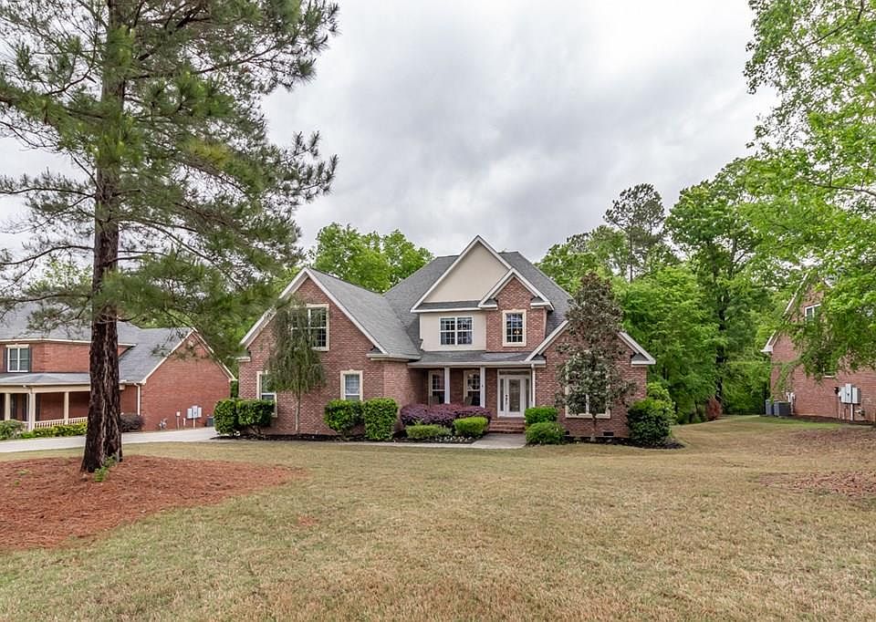 1st image of 2112 Wythe Dr