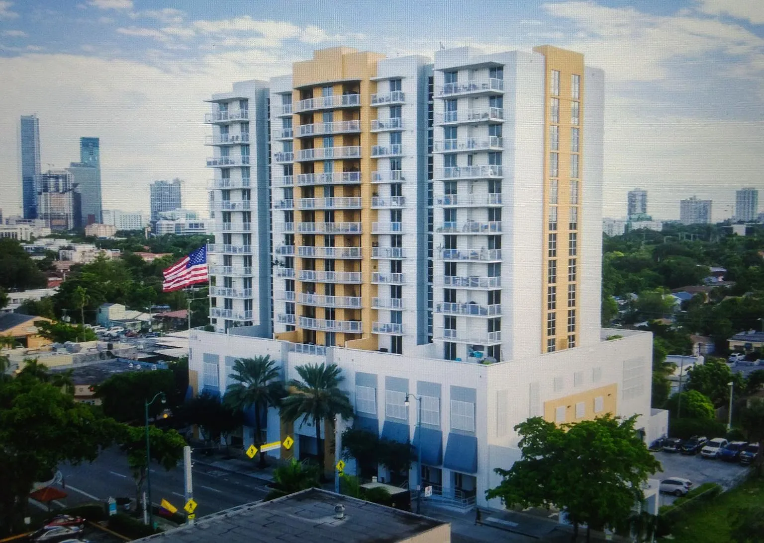 1 bed, 710 sqft, $2,200 — Photo 1