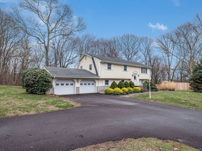 8 Medley Lane, Clinton, CT, 06413