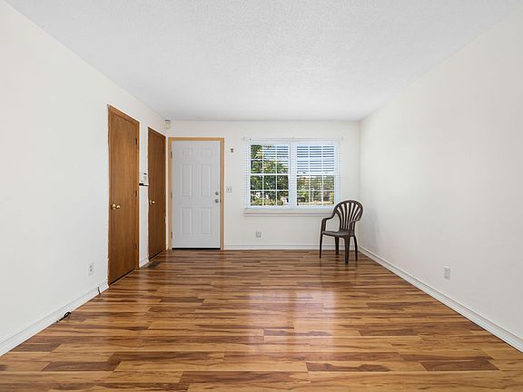 5th image of 274 Green Pond Rd