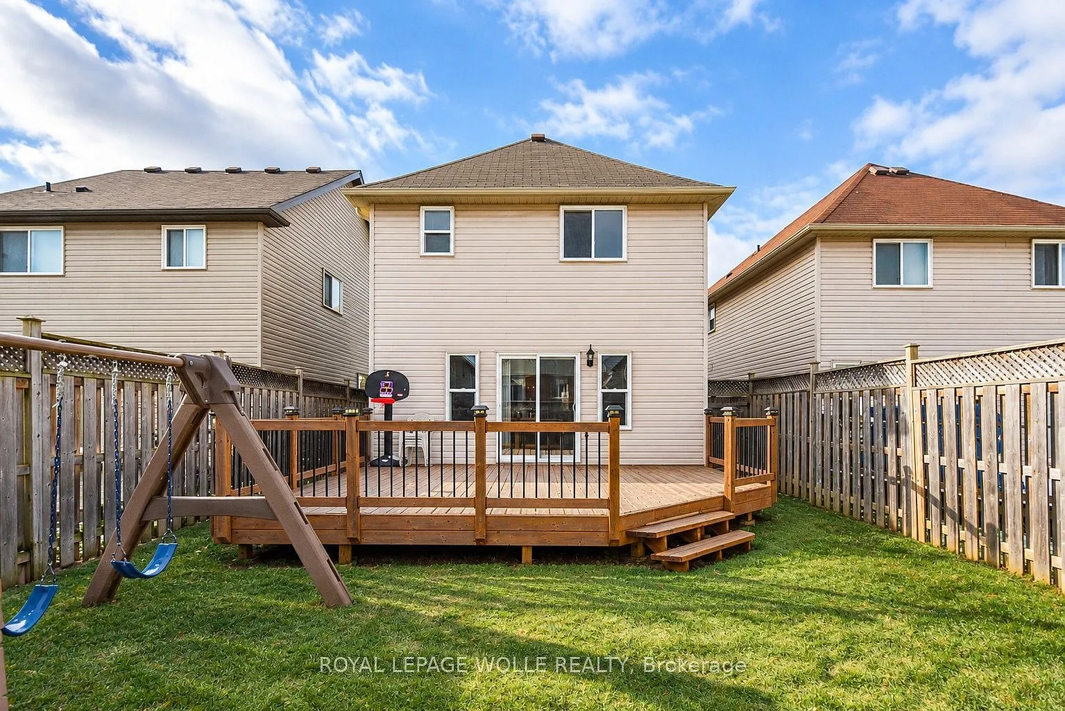 4 bed, $2,700 — Photo 3