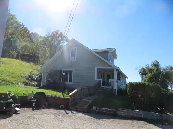 5272 Ohio River Rd, Lesage, WV 25537
