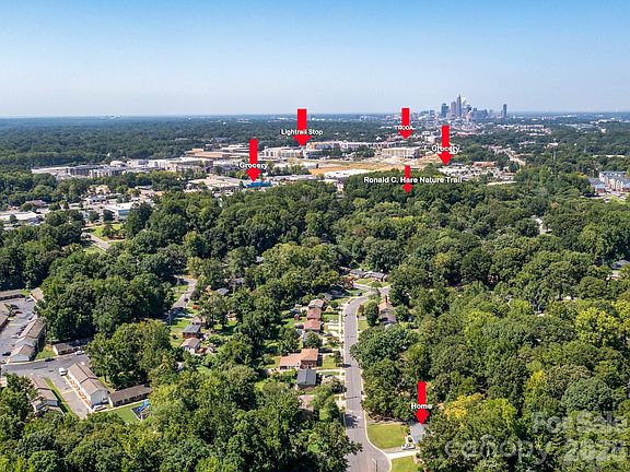3rd image of 4925 Springview Rd