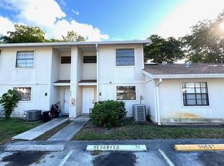 5320 Elmhurst Rd APT E, West Palm Beach, FL 33417