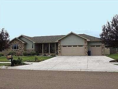 2nd image of 1324 Beargrass Dr