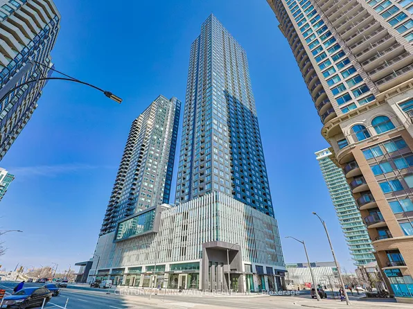 395 Square One Dr, Mississauga, ON