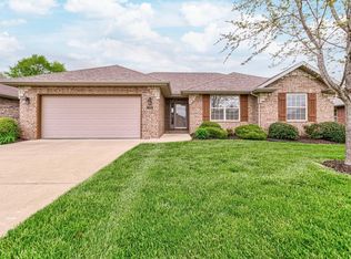 729 N Bluegill St, Nixa, MO 65714