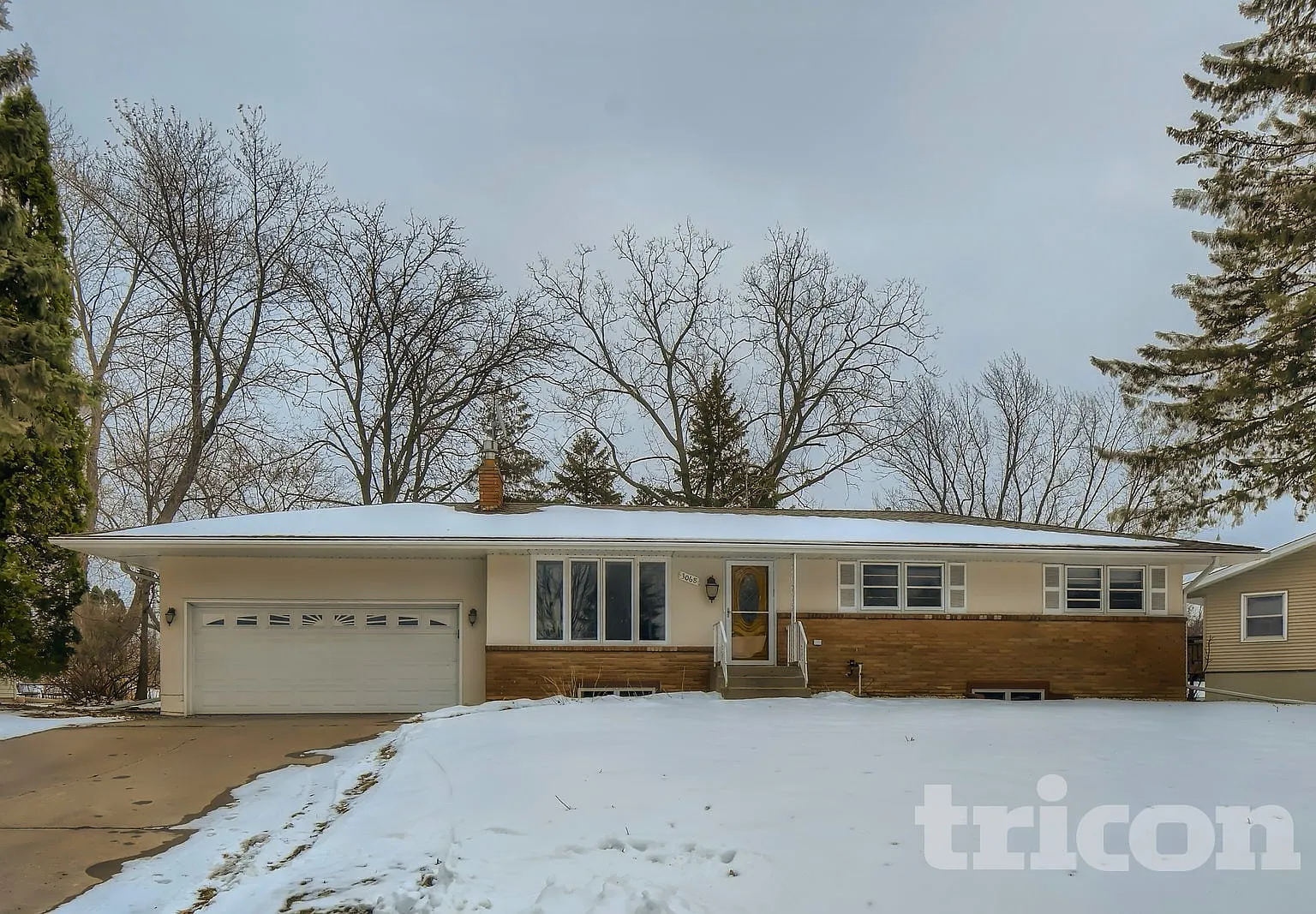 3068 Lydia Court Roseville MN — Photo 2