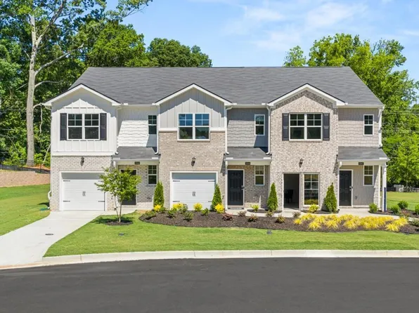 126 Kenmore Cir, Perry, GA 31069