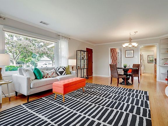 4th image of 1604 El Rancho Way