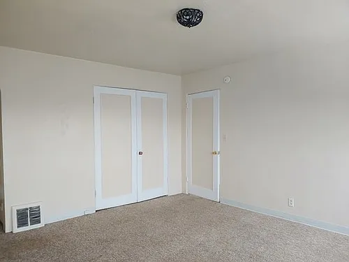 214 Blue Lakes Blvd #2 Photo 1