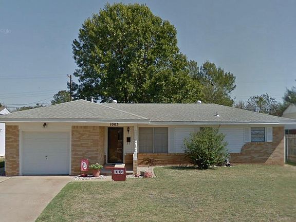2nd image of 1003 Canterbury Ave