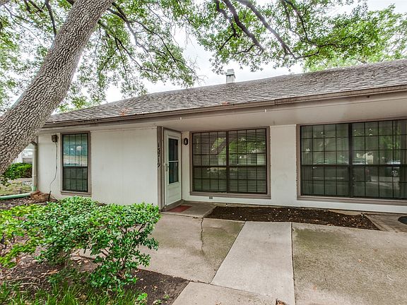 2nd image of 13719 Flagstone Ln