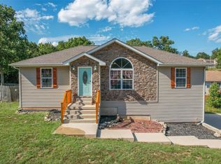 24725 Talladega Rd, Saint Robert, MO 65584