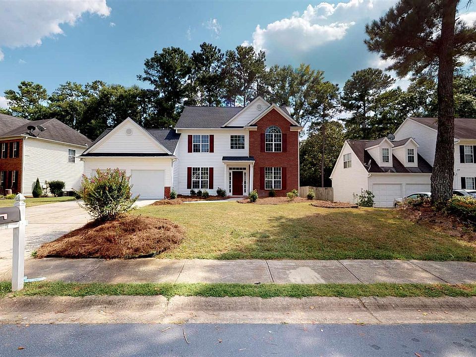 1st image of 195 McIntosh Place Dr