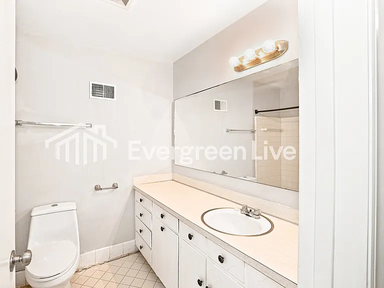 3937 Belshire Ln — Photo 8